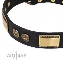 Schwarzes Nieten Lederhalsband für Schäferhunde "Ancient Egypt" FDT Artisan 